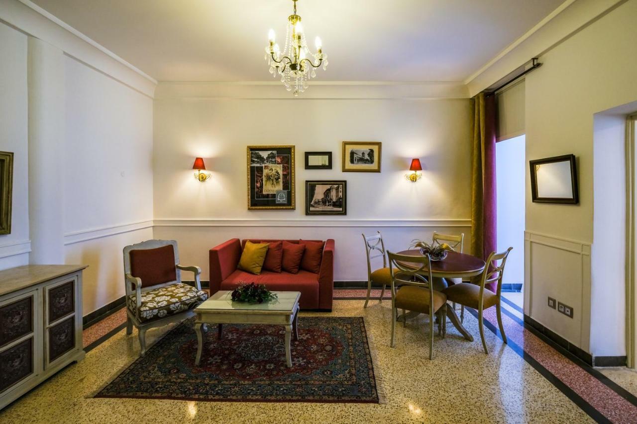 Majestic Hotel Τύνιδα Εξωτερικό φωτογραφία
